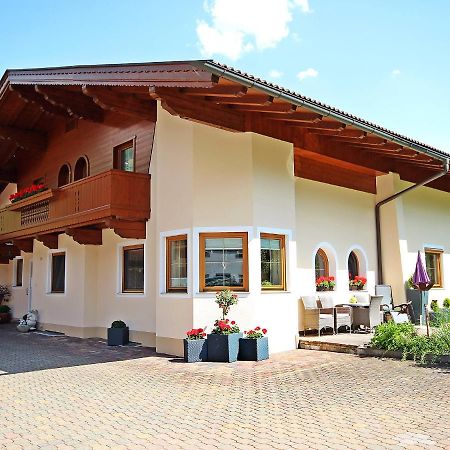Apartment Hundsbichler-1 By Interhome Hippach Dış mekan fotoğraf